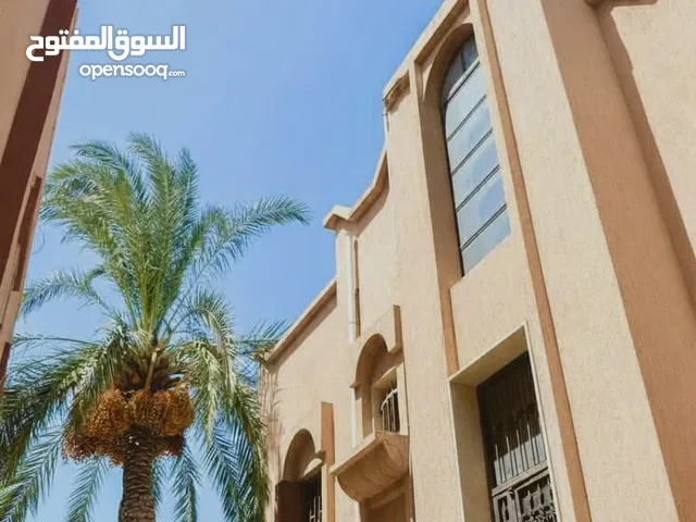 3فيلات على الطريق في السبعة للبيع