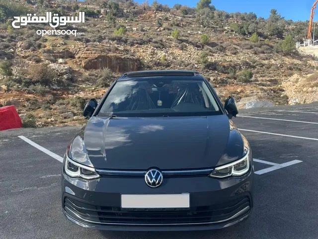 Golf Mk8 بويه شركة عداد 30 بحاله الشركة فلللللللل مسكرررر  مع بانوراما  1500 اوتوماتيك