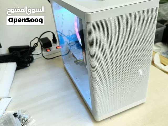 Gaming PC كيس للألعاب والتصميم