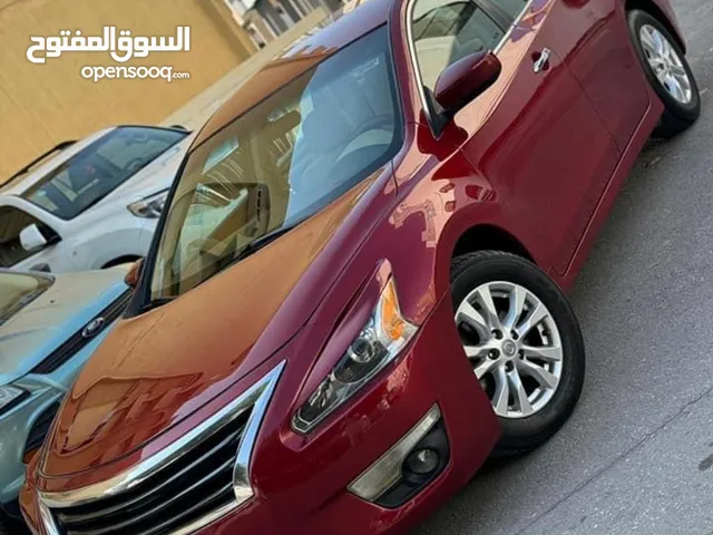 Nissan Altima 2014 – Reliable & Comfortable Sedan