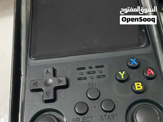 للبيع جهاز ألعاب محمول R36S أصلي – شبه جديد (استخدام يوم واحد فقط)  Original R36S Handheld Game Con