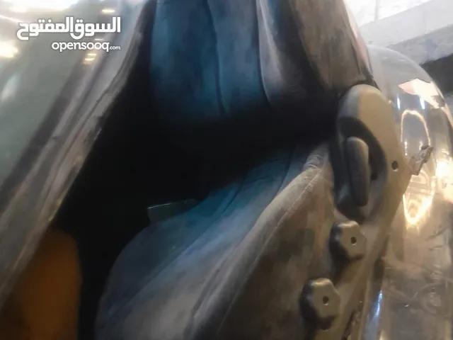 كرسي سائق افانتي وكاله
