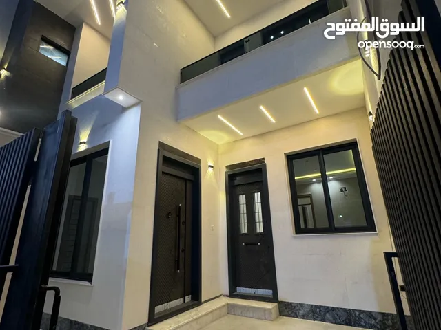 300 m2 5 Bedrooms Townhouse for Sale in Baghdad Saidiya