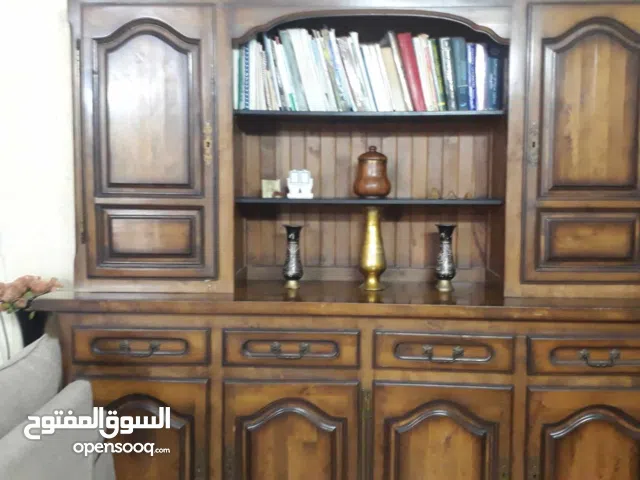 بوفيه قديم عتيكوت من 70 عام