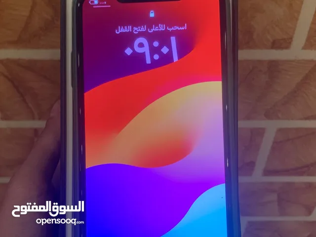 Apple iPhone 11 Pro Max 256 GB in Southern Governorate
