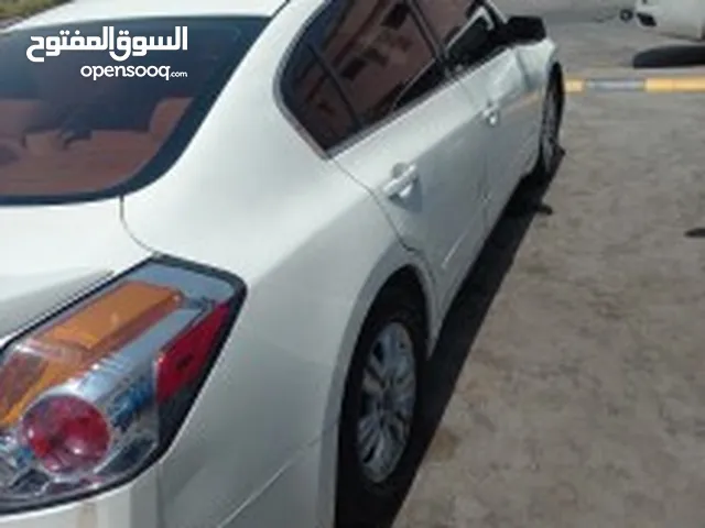Nissan Altima 2009 in Al Riyadh