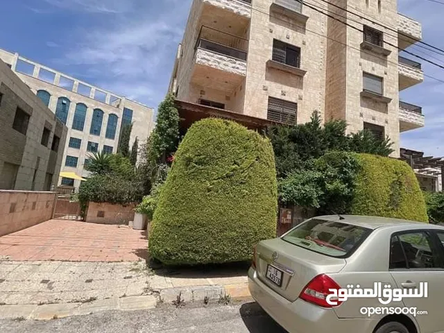 210 m2 4 Bedrooms Apartments for Sale in Amman Khalda