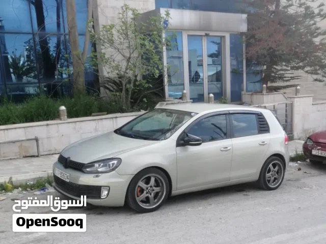 2010, فولكسفاغن, جولف, Standard