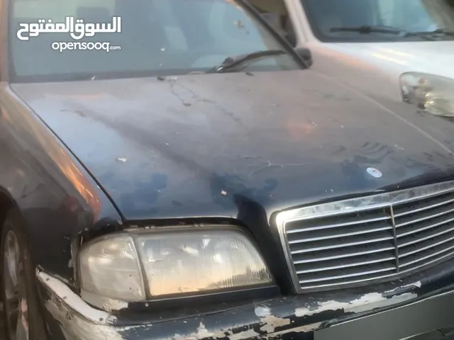 مرسيدس 202، 220 ديزل تيربو
