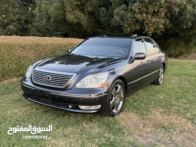 للبيع ليكزس LS430 نص الترا وارد اليابان موديل 2006 بحاله ممتازه اللون رمادي من داخل زعفران