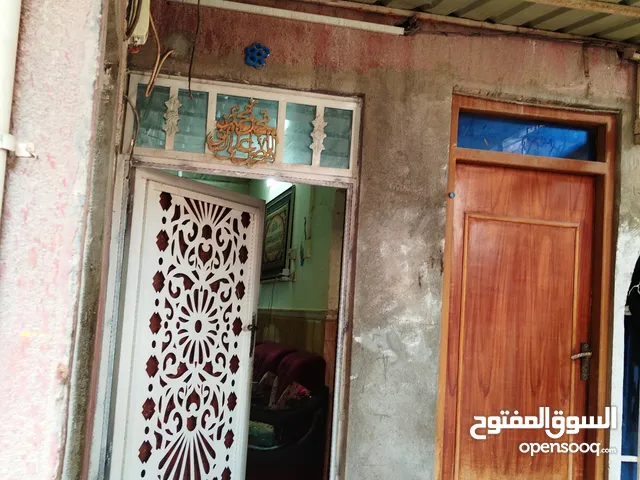 150 m2 2 Bedrooms Townhouse for Sale in Basra Kzaiza
