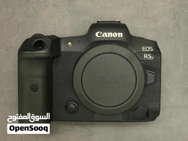كانون آر 5 R5 نظيفة جداً مع جميع ملحقاتها الأصلية Mint condition Canon R5 with original box