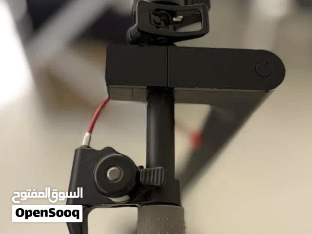 سكوتر ناظيف جدان  مستعمل ثلاث أيام بس
