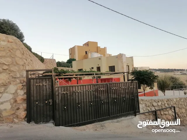 مزرعه ذو اطلاله خلابه للبيع