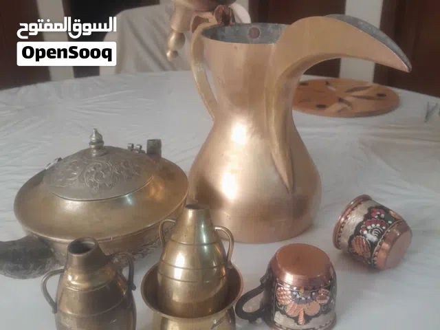 نحاسيات ديكورية قديمة ممتازة للمناظر جميلة