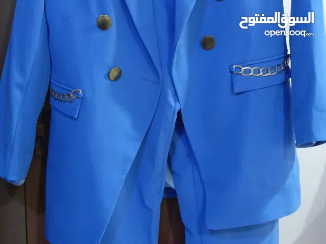 قاط نسائي اللون ماوي مستعمل ليوم واحد فقط