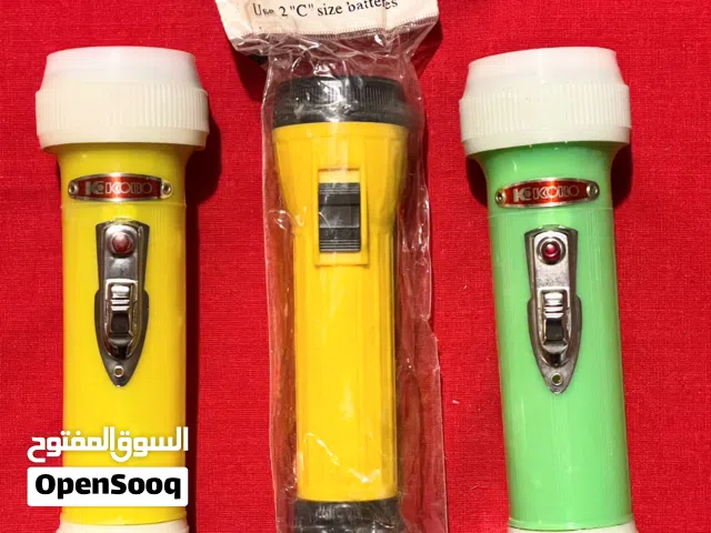 مقتنيات بسيطة من الزمن الجميل .