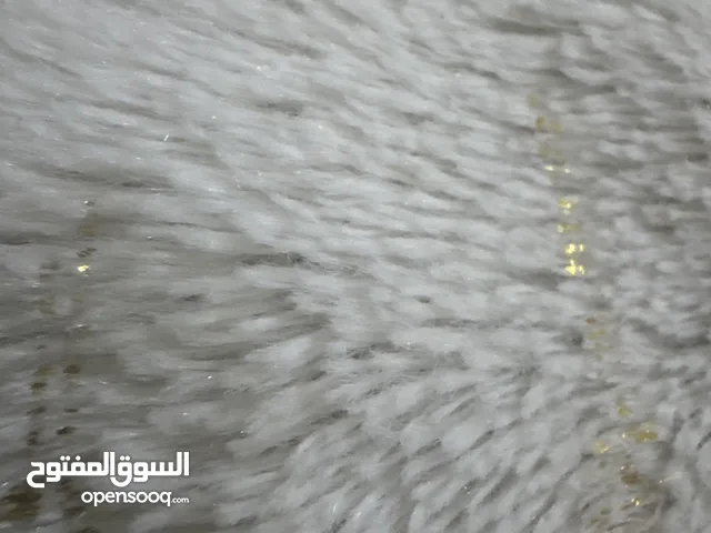 تخت للبيع مستعمل ب 30دينار