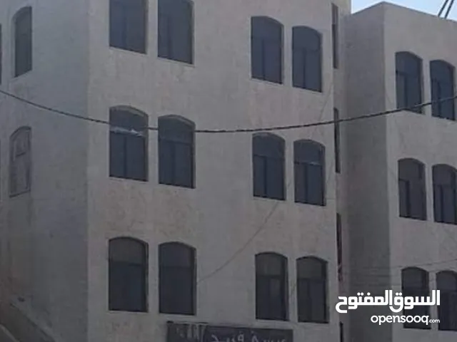 1000 m2 Complex for Sale in Amman Daheit Al Ameer Hasan