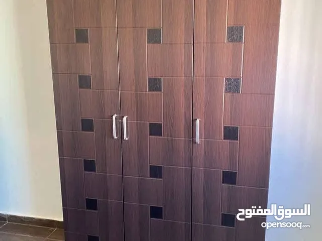 غرفة نوم شبه جديدة عمان