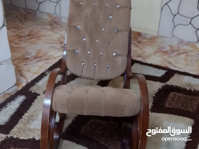 كرسي هزاز كابتونيه