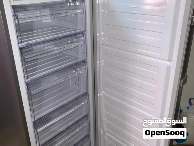 فريزر جديد للبيع