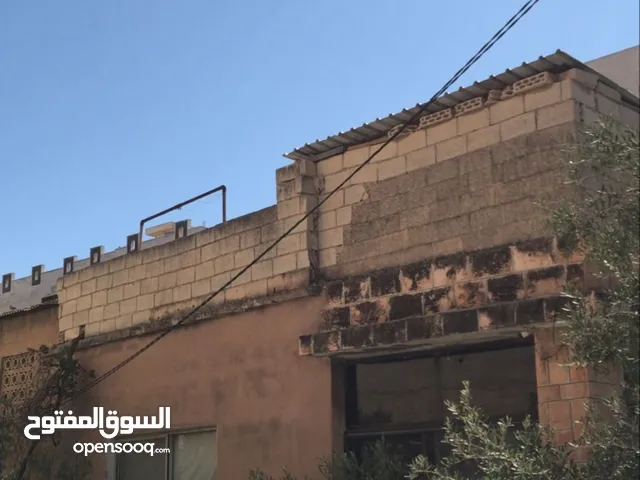 766 m2 More than 6 bedrooms Townhouse for Sale in Irbid Hay Al Worood
