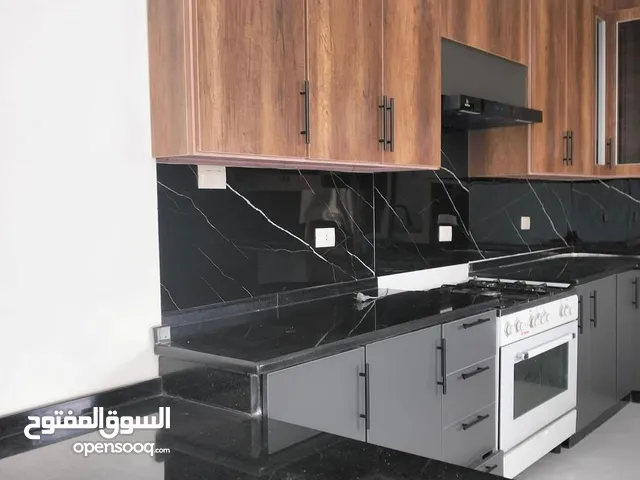160 m2 5 Bedrooms Apartments for Sale in Irbid Al Hay Al Janooby