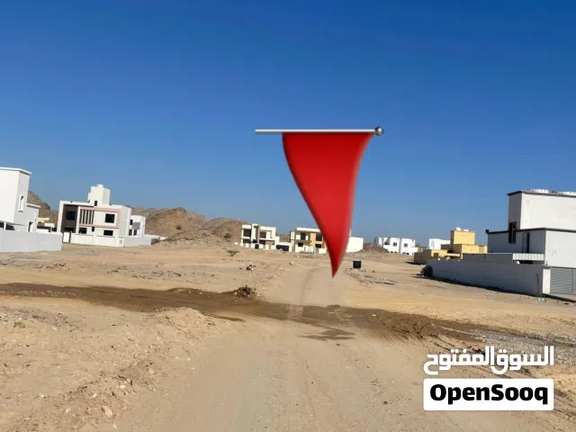 ارض 600م بالموقع مع خدمات كاملة العتكية