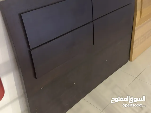 اثاث جديد باسعار زهيدة كميات كبيرة
