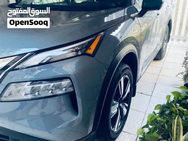 نيسان روج2022