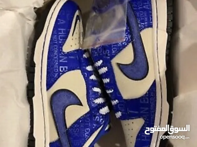 Nike Jackie Robinson – Size US 10.5 – Limited Edition