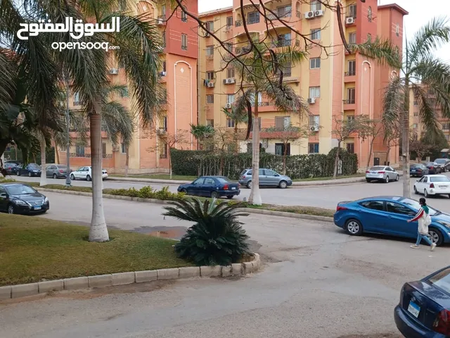 للبيع شقة ب كمبوند حي المنتزه