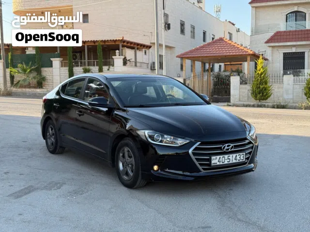 2017 هيونداي افانتي Limited