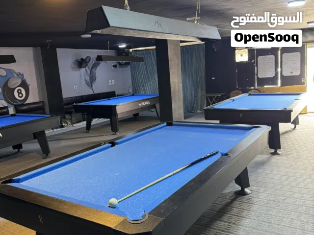 نادي بلياردو مجهز بالكامل وبموقع ممتاز