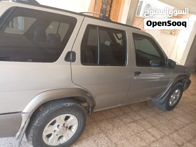 Used Nissan Pathfinder in Zawiya