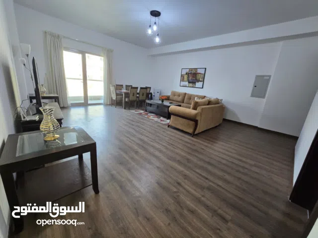 شقه للايجار مفروش شامل الكهرباء في الجفير