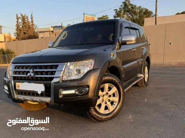 SUV Mitsubishi in Amman