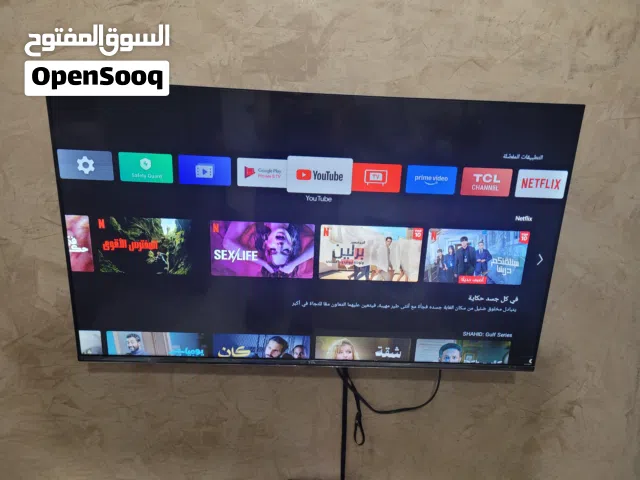 شاشة ذكية TCL شبه جديدة مستخدمه شهر واحد فقط