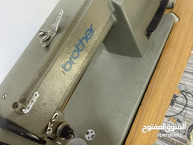 مكينة خياطة