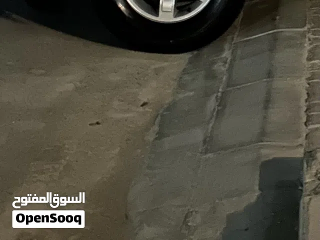 للبيع او البدل تواير مع رنجات سييرا 2013
