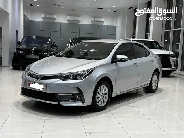 Toyota Corolla XLI 2018 (Silver)