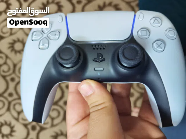 ايد ps5 استخدام اقل من شهر للبيع 35 سبب البيع بعت الجهاز