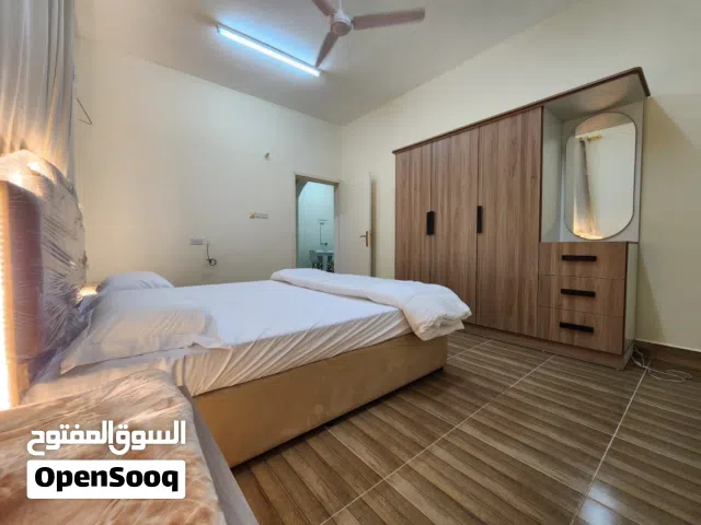 شقق مفروشة للايجار الشهري او السنوي أثاث جديد بالكامل صلالة عوقد