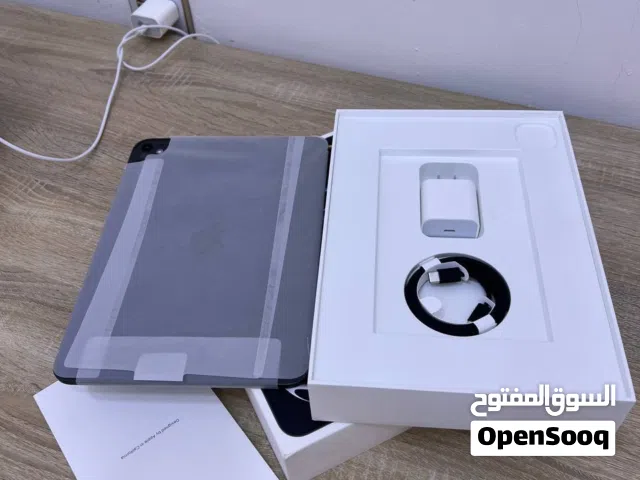 Apple iPad pro 5 256 GB in Basra