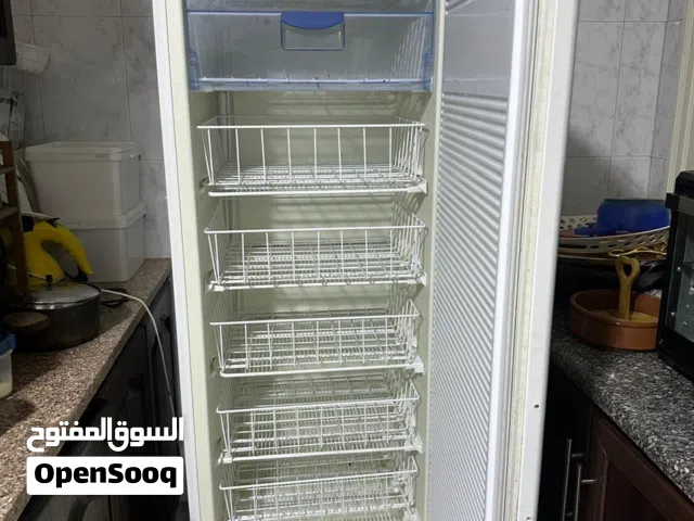 فريزر عامودي