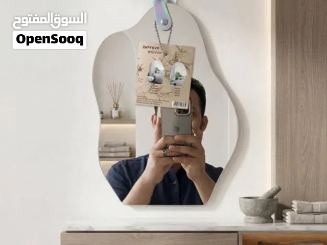 لرغبه الزبائن  وفرنا لكم  مرايات بومعلاق  شكل غيمه  مقاس 30cm*20cm موديل رقم A-12993  الحبه ب 2000 ي