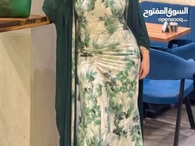 دريس قطعتين مشجر تحفهه ينفع لكل المناسبات ومريح جدا جدا جداا