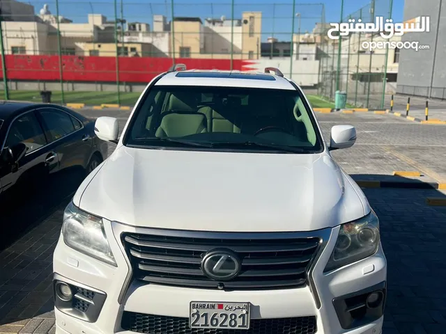 Lexus LX LX 570 in Muharraq