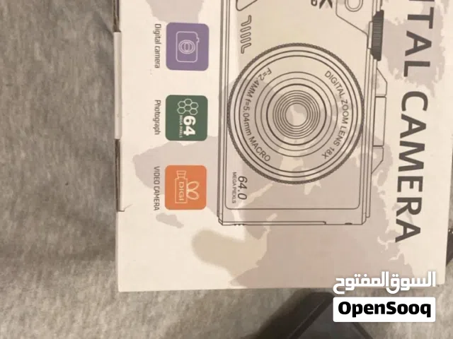 Camera with all the things for 20BD FREE DELIVERY  كاميرا مع كل ملحقاتها ب عشرين دينار توصيل محاني